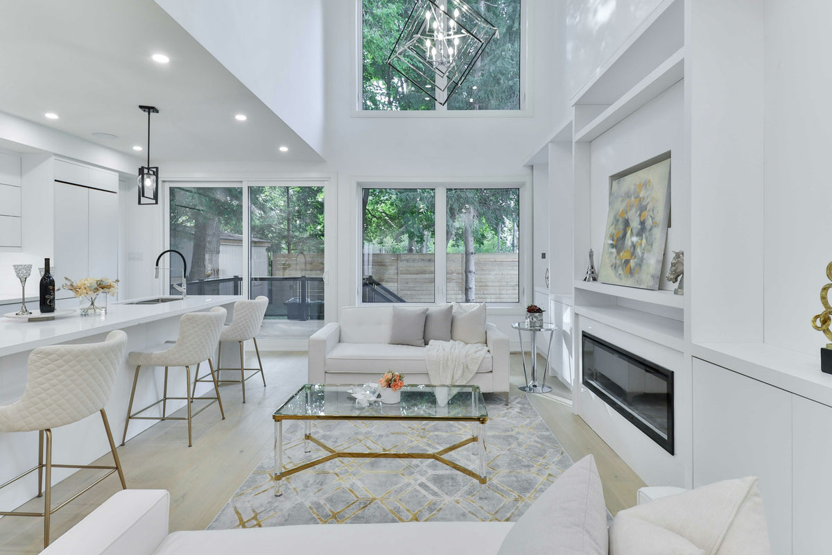 Living room with a fireplace
